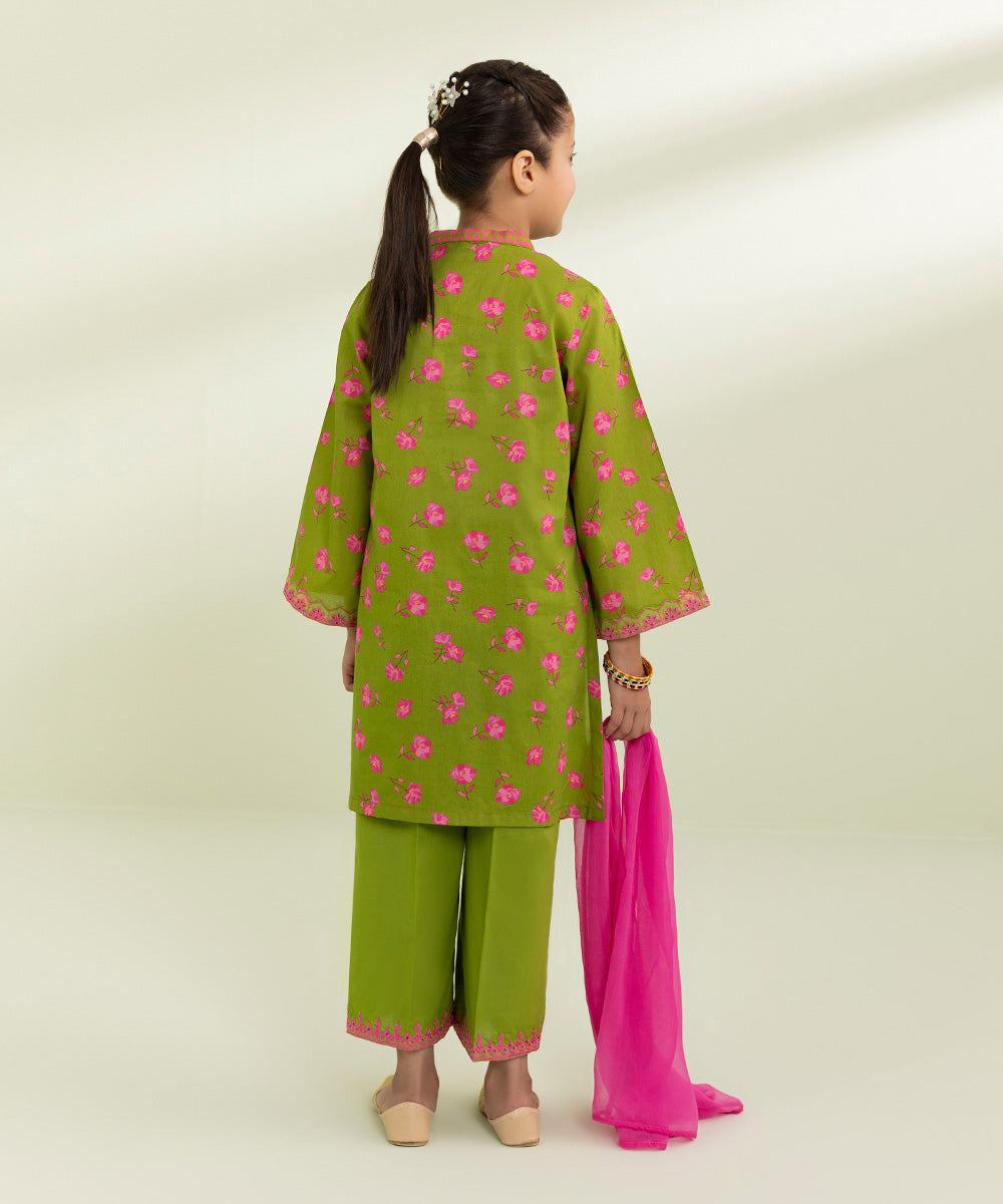 3 Piece - Embroidered Lawn Suit