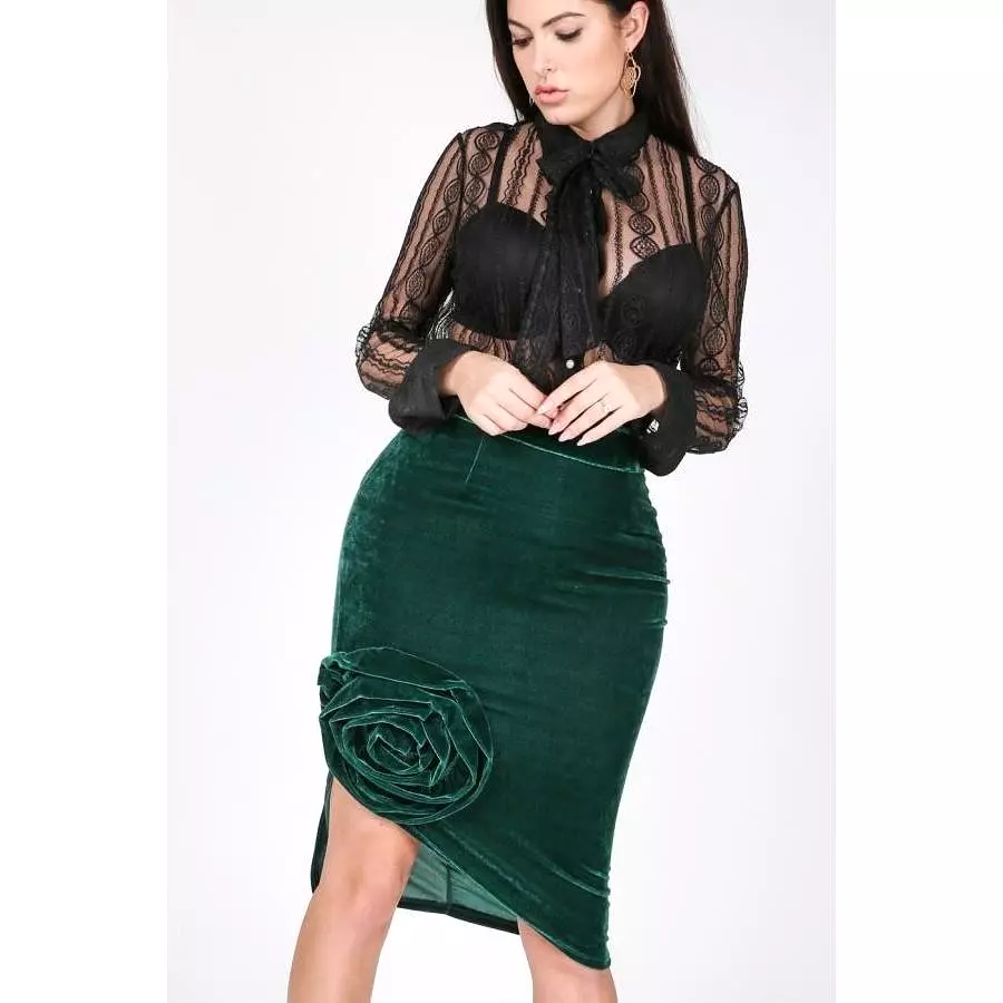 Asymmetrical Flower Velvet Skirt