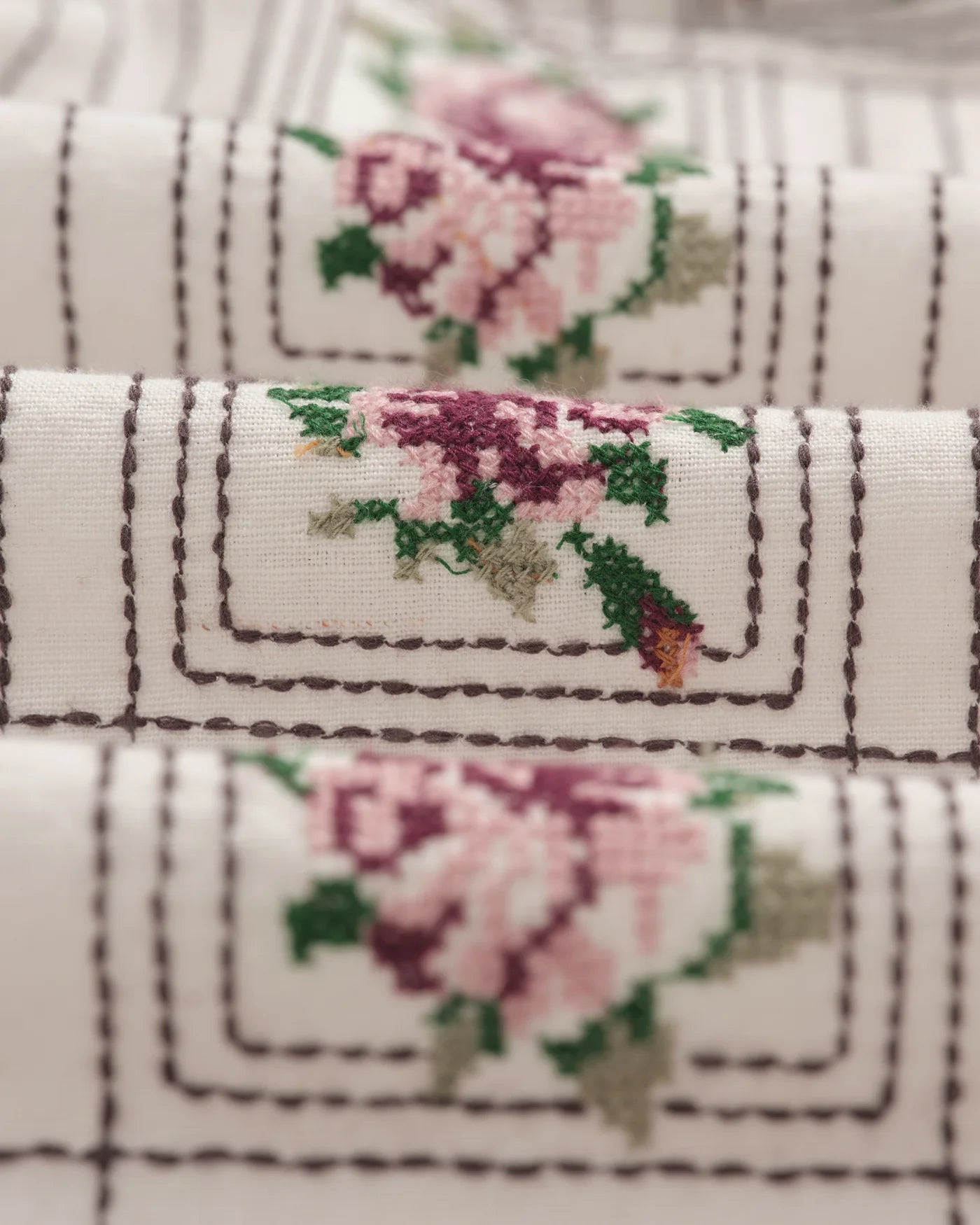 Didcot Tapestry Embroidery Shirt