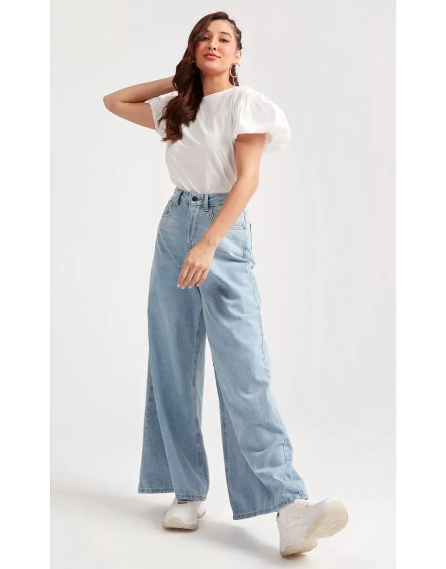 High Rise Wide Leg Jeans Light Wash