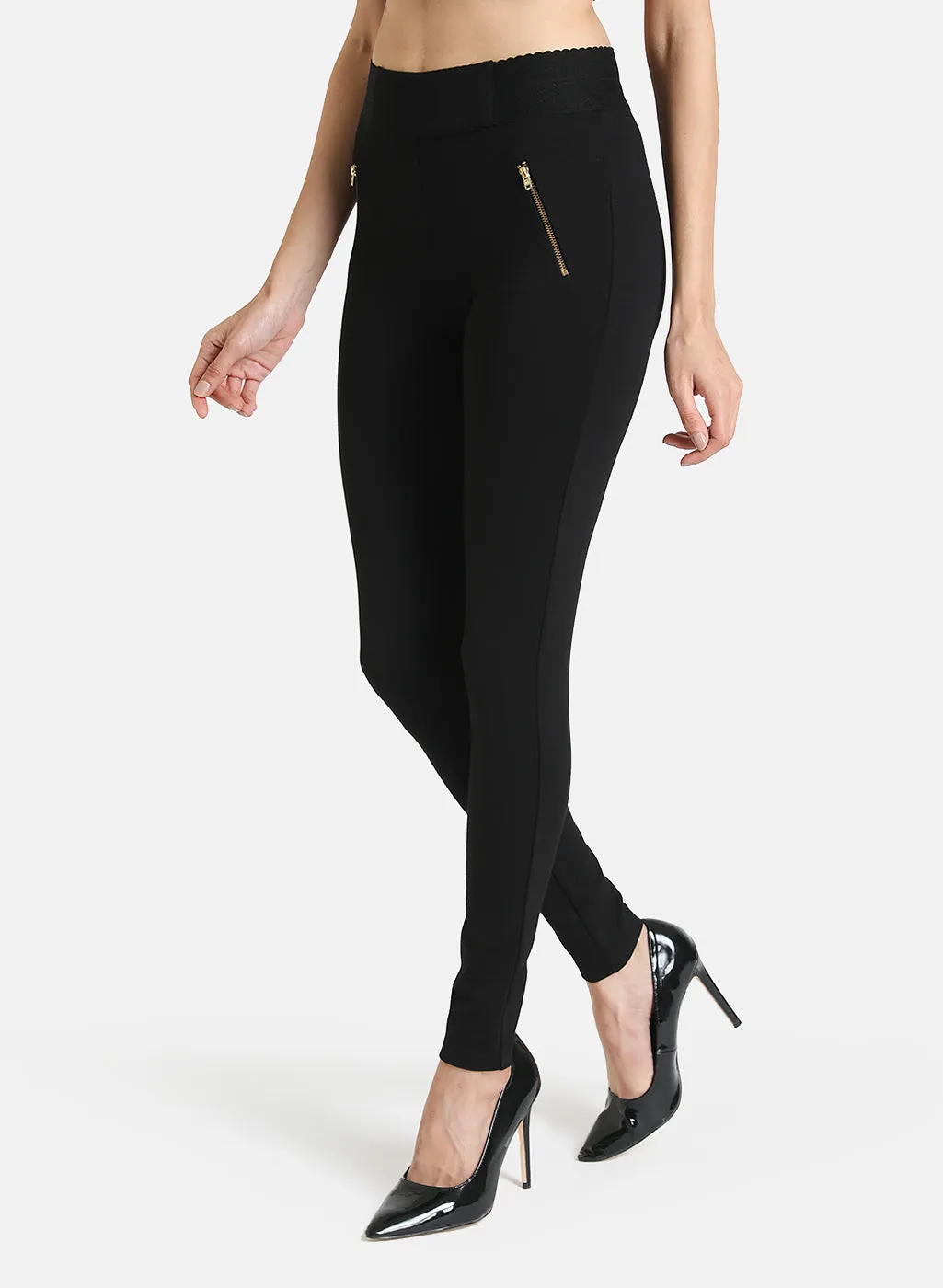 Jegging With Zipper Detail At Pocket