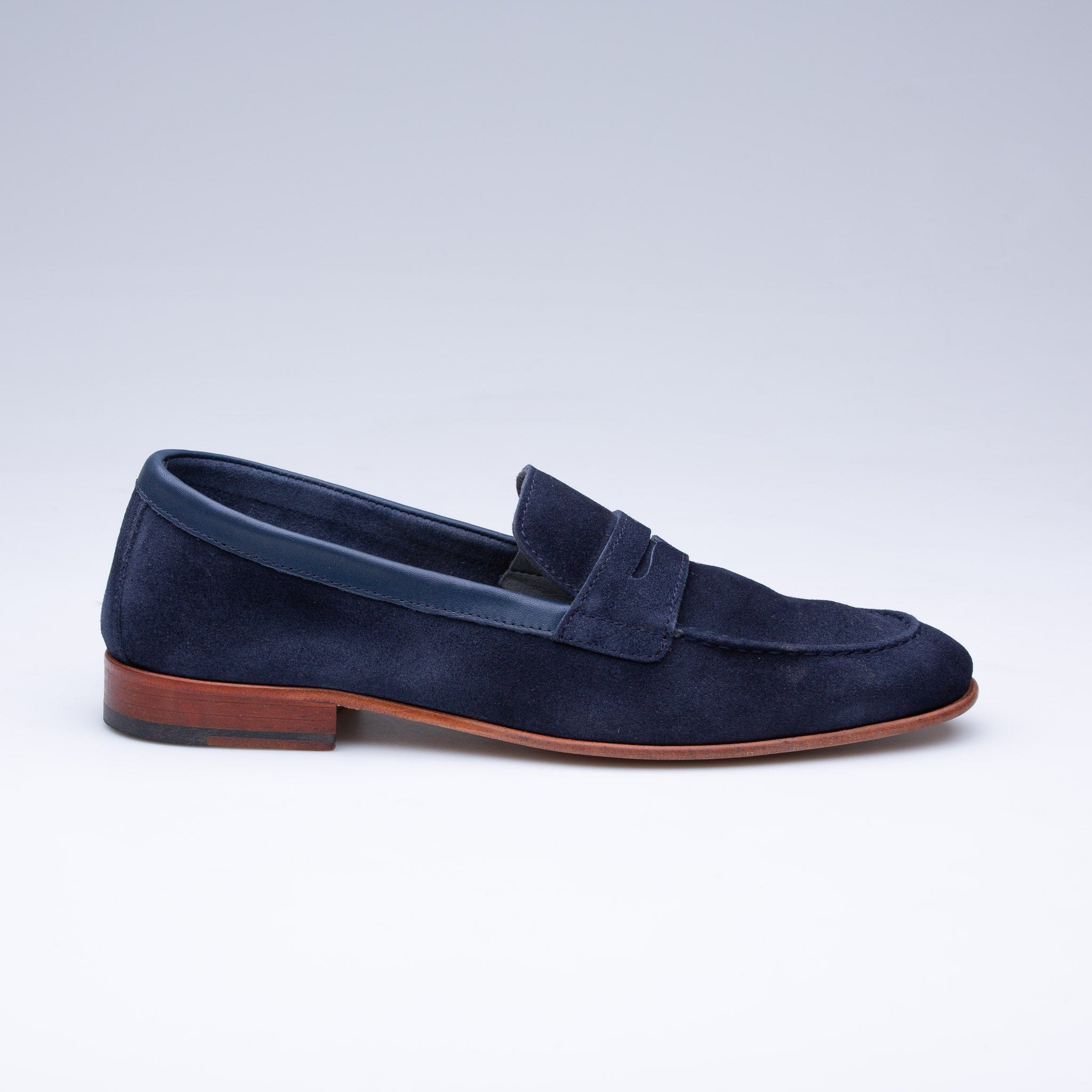 Navy Sarr Loafer Classic Shoes